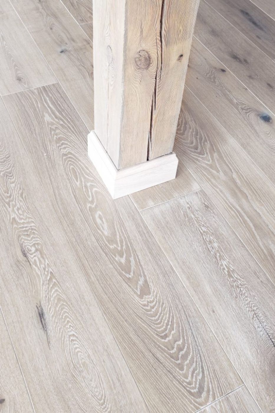 Heltre Lamellplank Wilbergs - Eik Midnight Sun 16x190x1400-2900mm