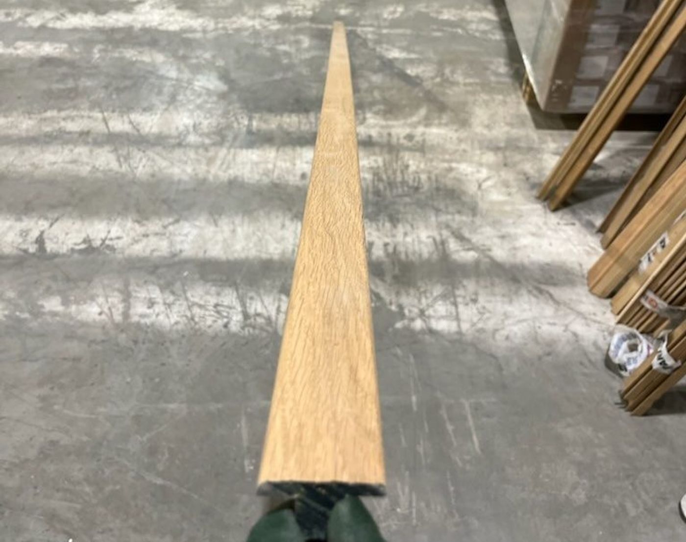 T-List Flat Eik Lakkert 19x40